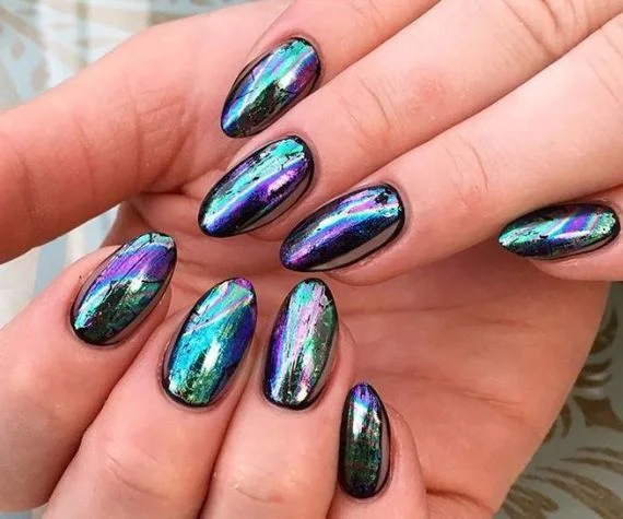 p2 Unhas com efeito holografico de oleo