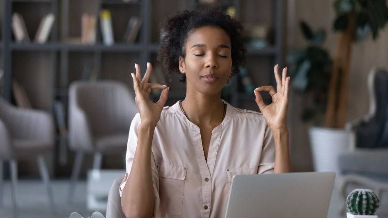 Segredos Para Uma Pele Bonita: Siga Essas 10 Dicas E Truques Revelados! 13 Reduza o estresse