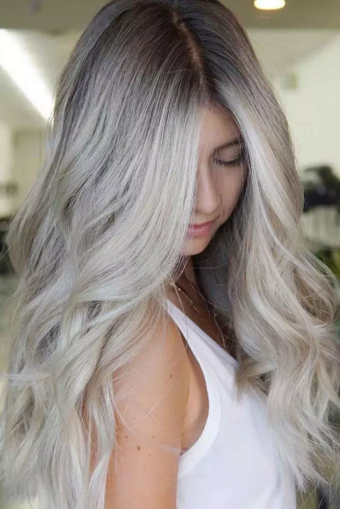Tabela De Cores De Cabelo: Descubra A Tonalidade Ideal Para Valorizar Seu Visual 12 Cabelo loiro platinado