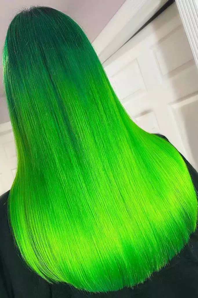 Tabela De Cores De Cabelo: Descubra A Tonalidade Ideal Para Valorizar Seu Visual 45 Cor de cabelo Verde Neon