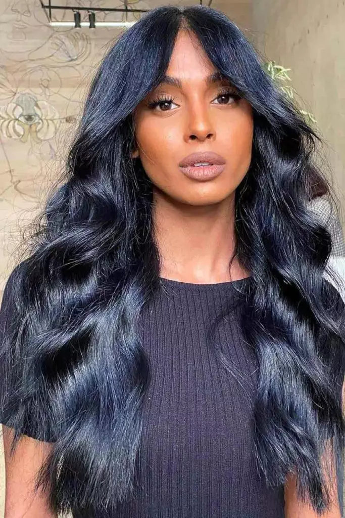 Tabela De Cores De Cabelo: Descubra A Tonalidade Ideal Para Valorizar Seu Visual 32 Cor de cabelo preto