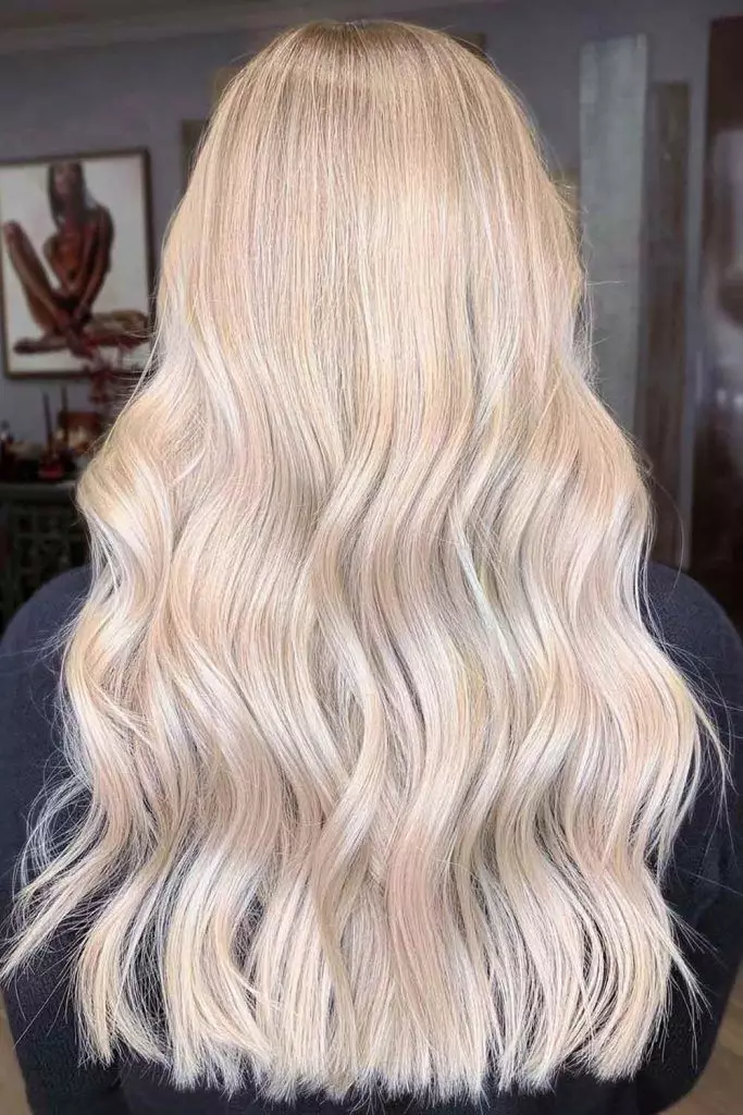 Tabela De Cores De Cabelo: Descubra A Tonalidade Ideal Para Valorizar Seu Visual 19 Loira Natural