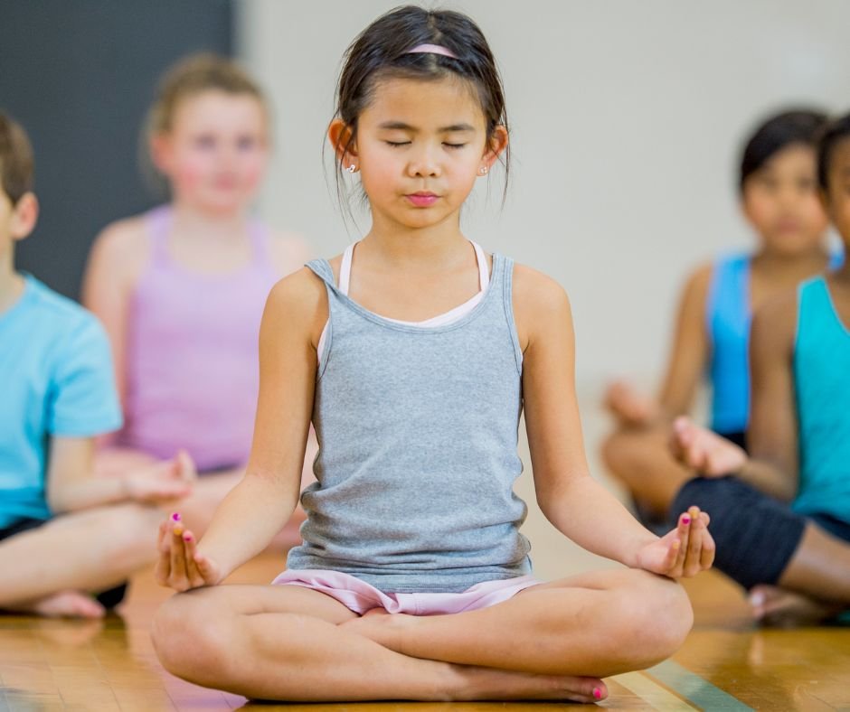 Mindfulness: Desvendando O Segredo Do Equilíbrio E Do Bem-Estar 13 Mindfulness na Educacao das Criancas