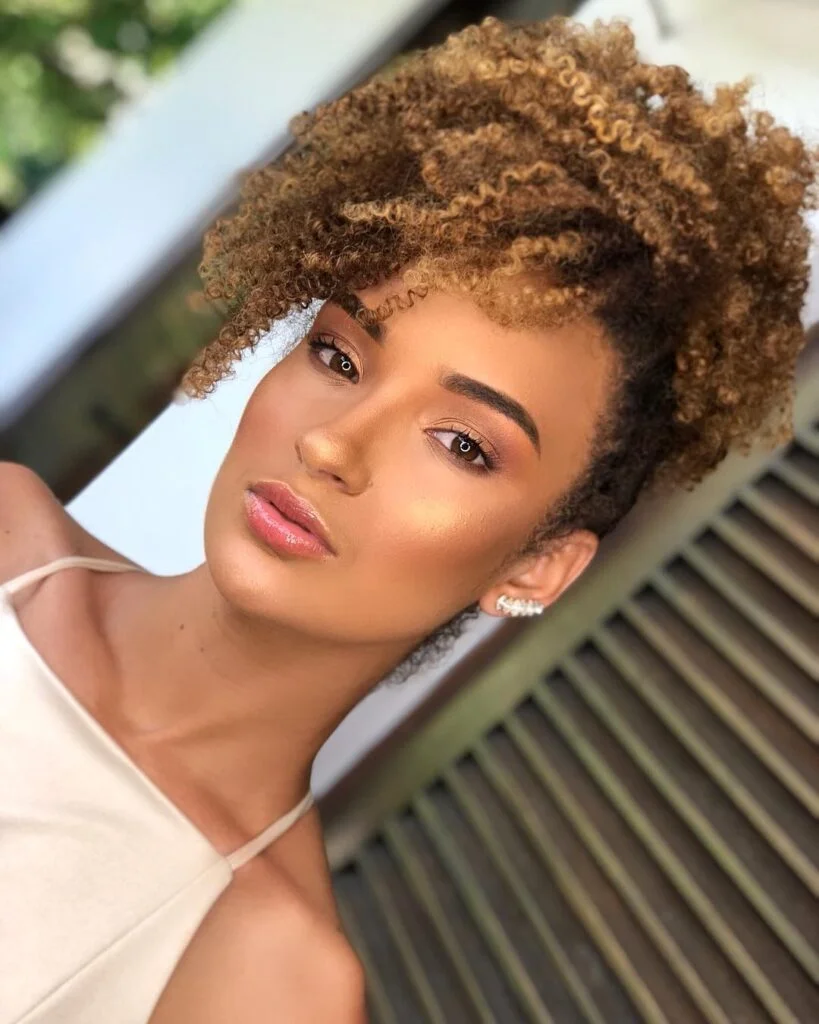 Maquiagem Para Madrinha De Casamento: 35 Dicas Especiais E Tendências Atuais 17 maquiagem madrinha casamento beleza nobre