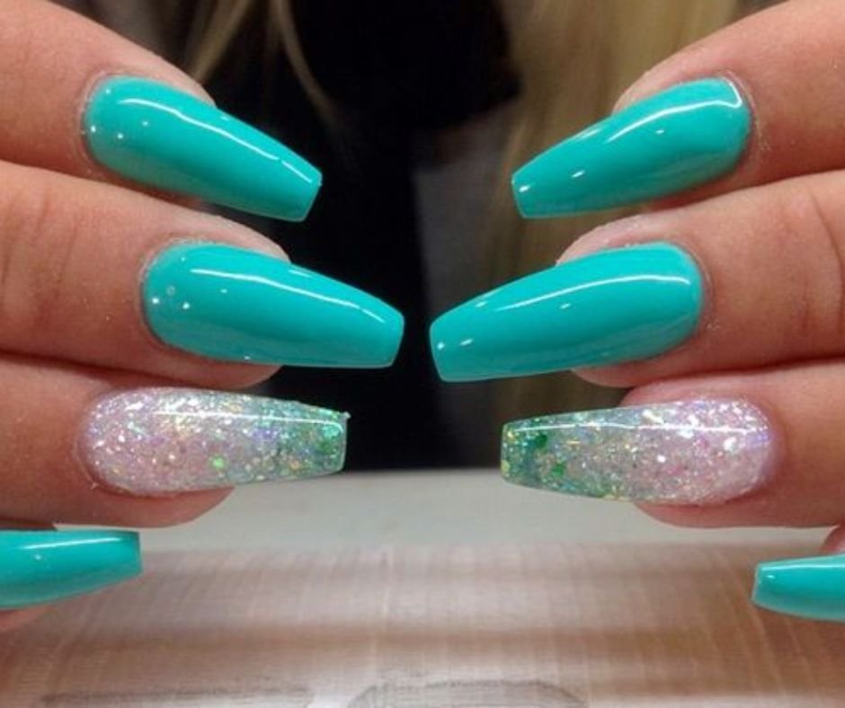 Unhas Decoradas Azul Turquesa: 10 Tendências Imperdíveis 11 Unhas decoradas azul turquesa 05